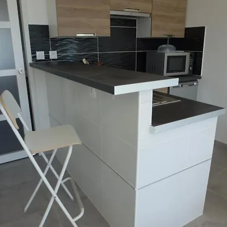 Apartment De Charme, Piscine Et A Pieds